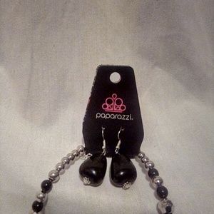 paparazzi Jewelry - Paparazzi earings and necklace set! paparazzi Jewelry - Paparazzi earings and necklace set!
